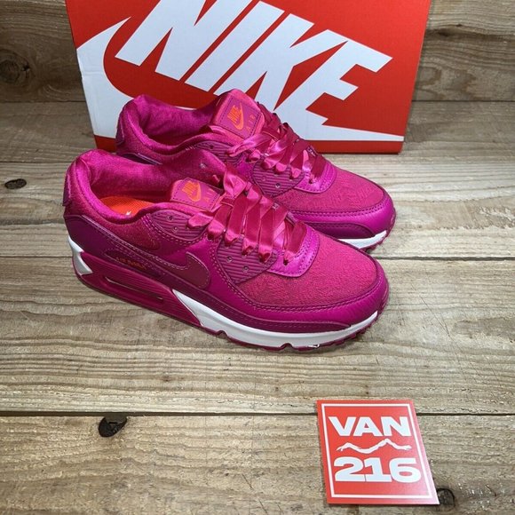 NEW: Nike Women’s Air Max 90 Valentines Day Pink Prime Sneaker: DQ7783-600 - Picture 1 of 9